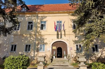 Bolnica popovača obnova 1