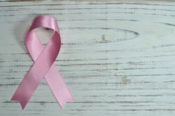 Pink ribbon listopad ružičasta vrpca