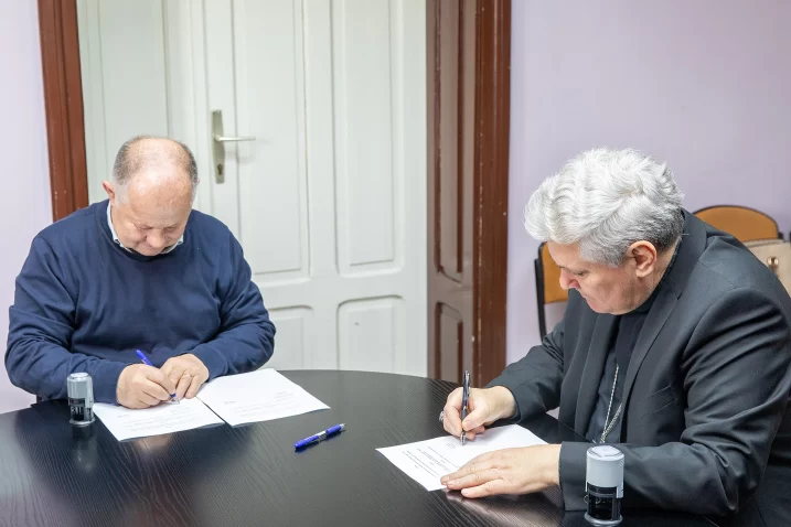 Katolička Gimnazija Popovača Ugovori Potpisivanje