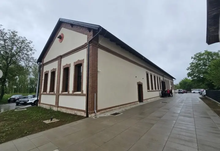 Centar za mlade laura