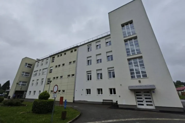 Dom za starije osobe glina (12)