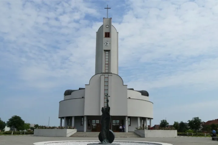 Bazilika sveti kvirin