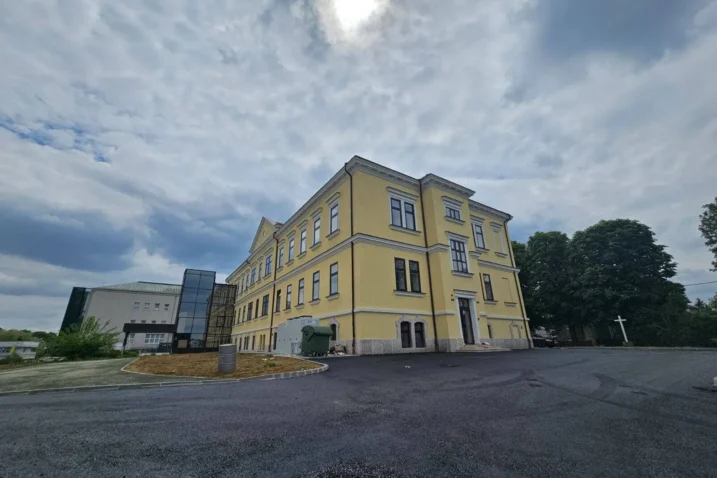 Bolnica 1
