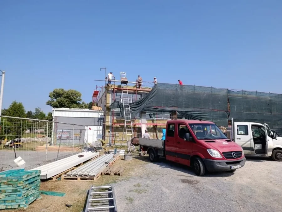 Energetska obnova oš dvor 4
