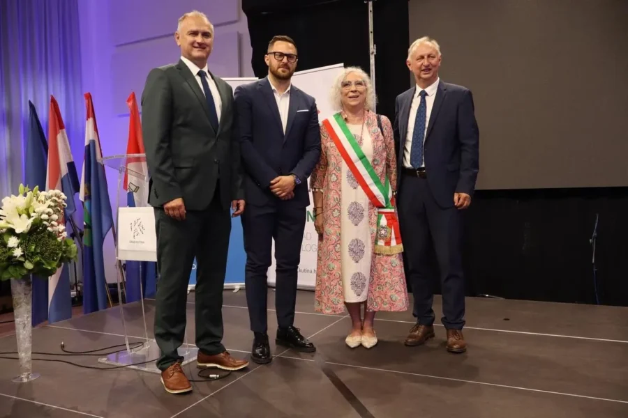 Kutina dan grada 8