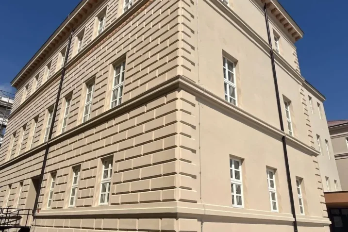 Učenički dom petrinja 5