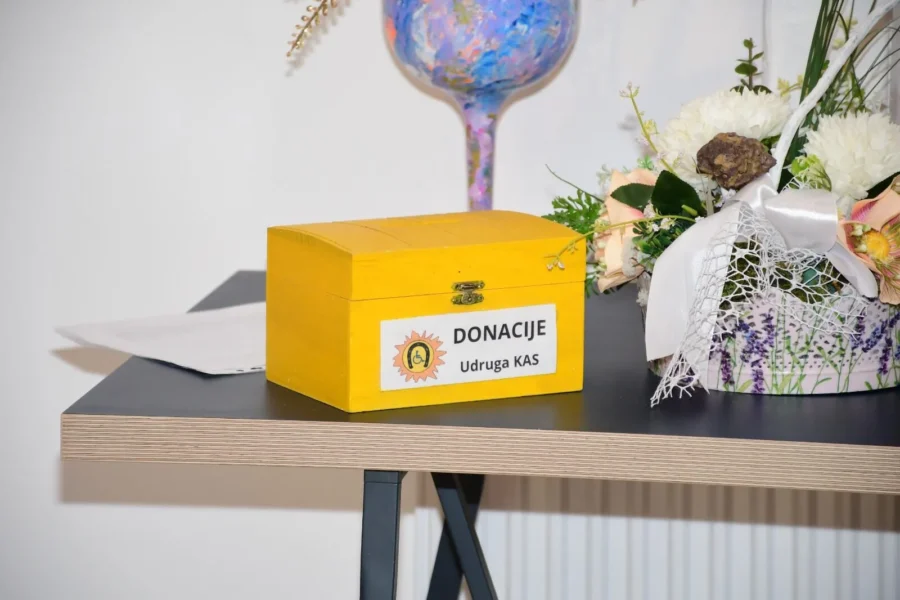 Donacije izložba kas