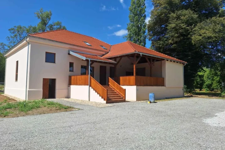 Kurija čigoč 1
