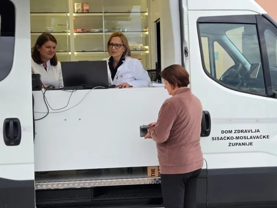 Mobilna ljekarna (8)