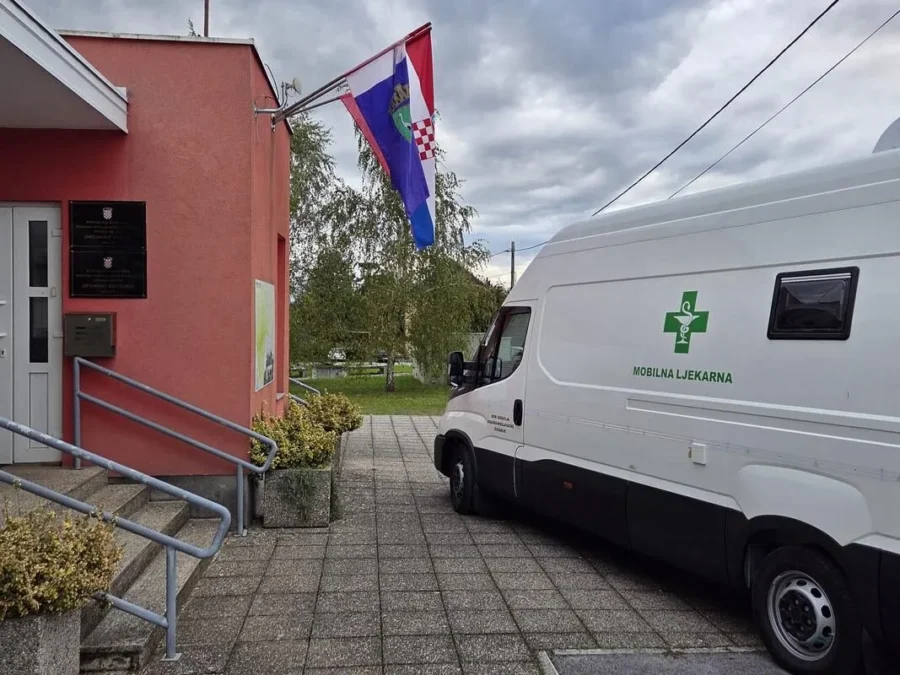 Mobilna ljekarna (9)