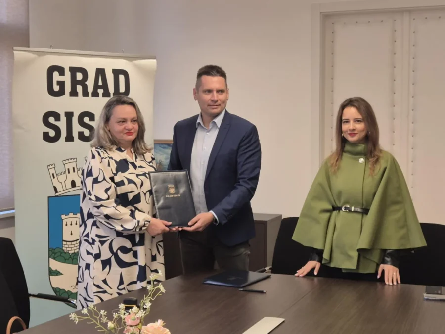 Prostor uosi smž i