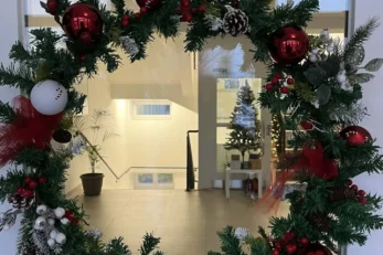 Uz tekst starije osobe i blagdani