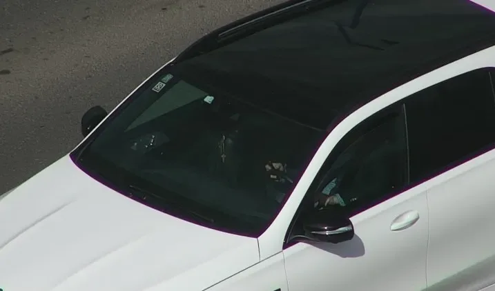 Policija dron mobitel 1 a