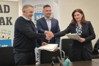 Autobus vožnja sportaši