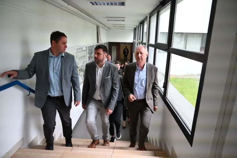 Sportska dvorana sš tina ujevića kutina (2)