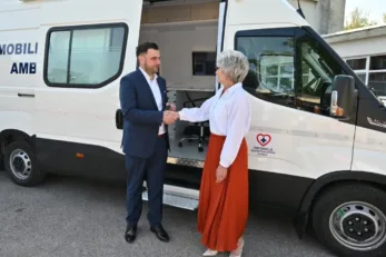 Mobilna ambulanta naslovna