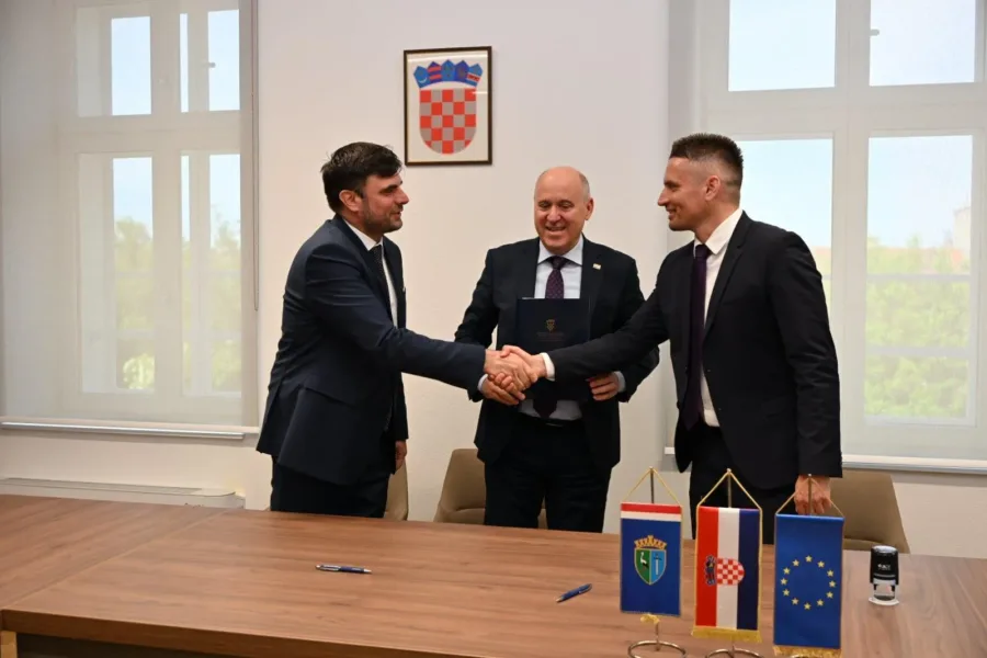 Bačić ugovori sisak