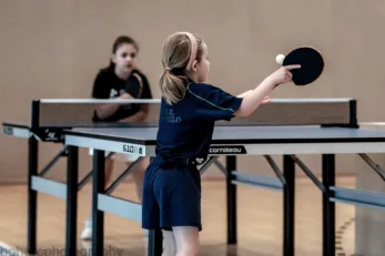 Klinceze u akciji stolni tenis