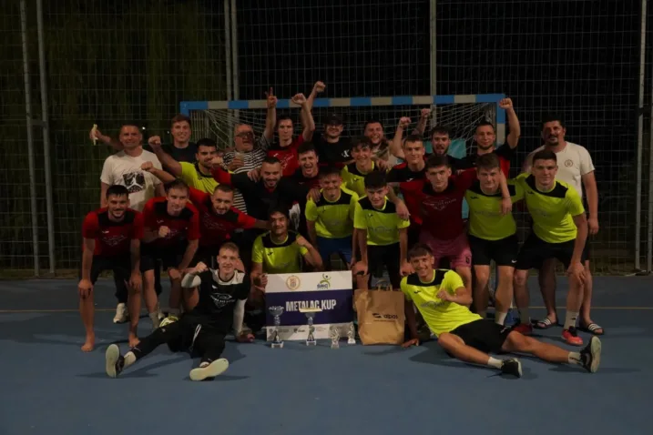 Metalac kup