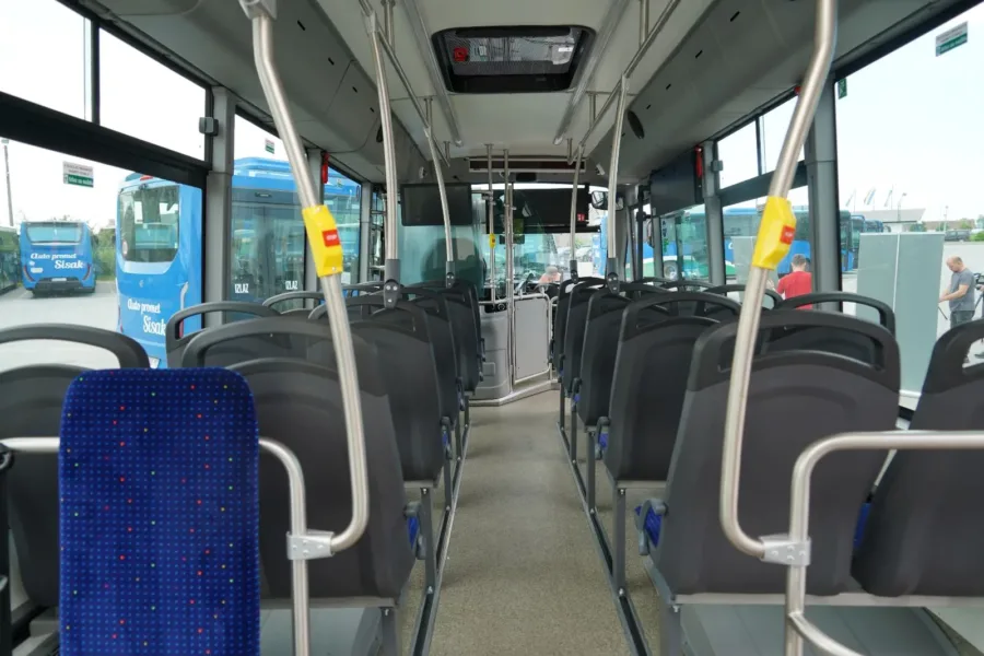 Autobusi