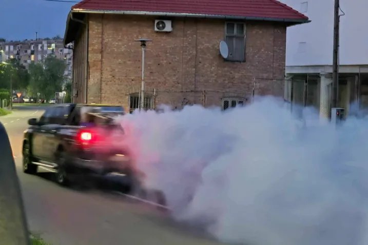 Komarci tretiranje