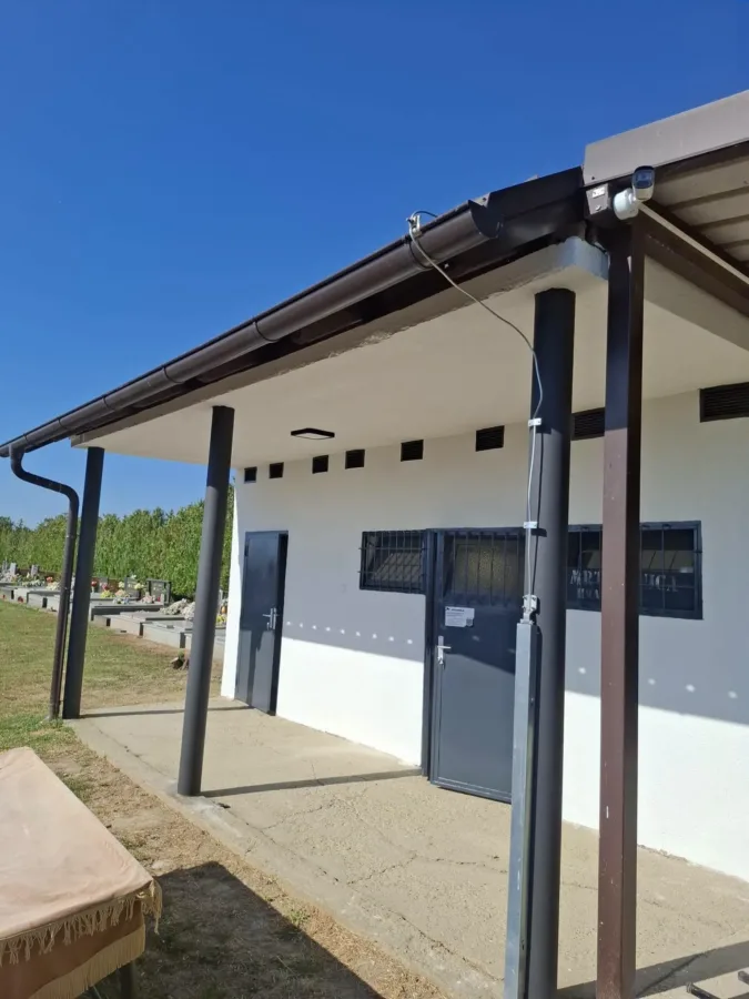 Mrtvačnica hrastelnica
