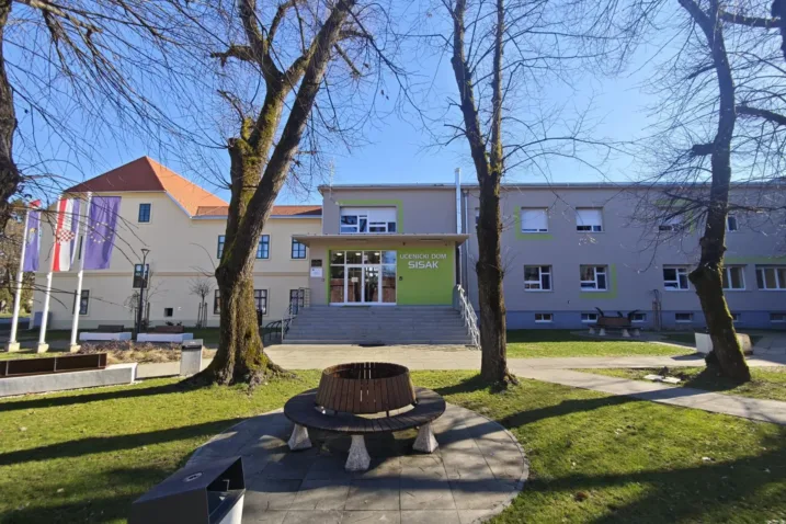 Uč (11)