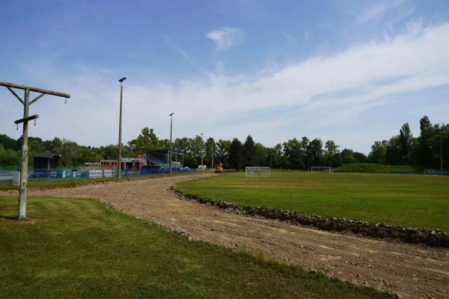 Uređenje stadiona metalac