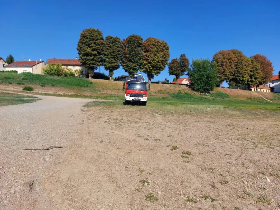 Vatrogasci leš u kupi