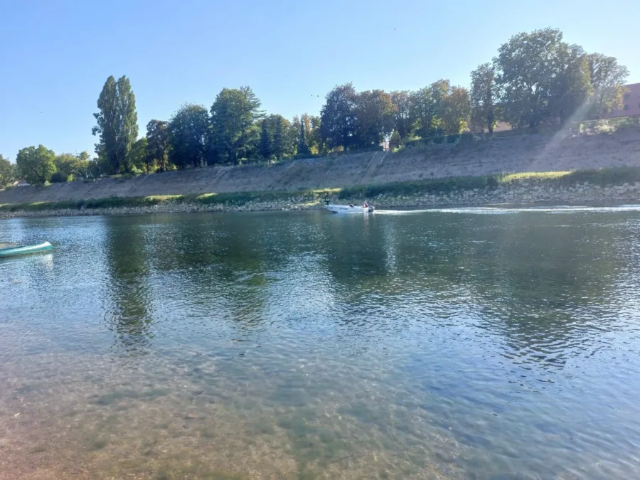 Vatrogasci leš u kupi