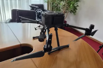 Dron
