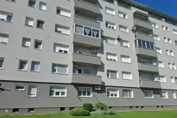 Av naslovna krizanic