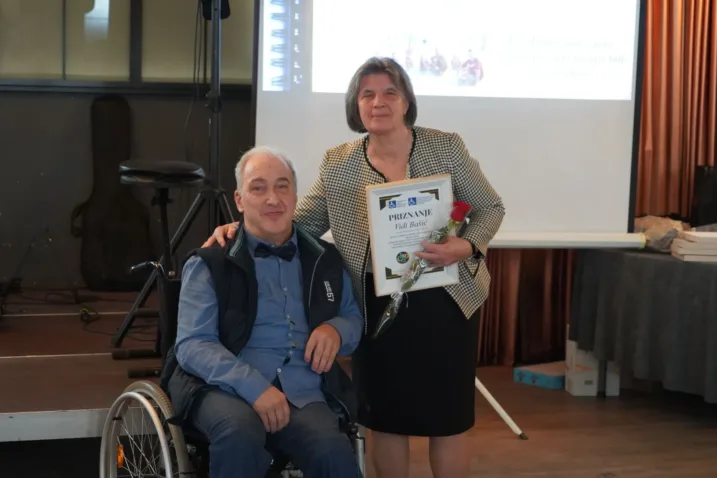Druženje osoba s invaliditetom